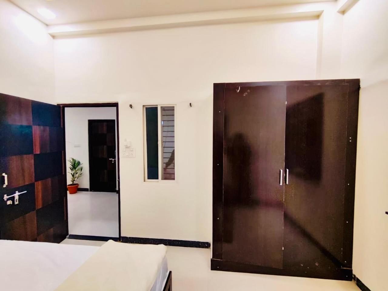 Ap Suite - By Ap Villa'S And Resort'S Ujjain Bagian luar foto